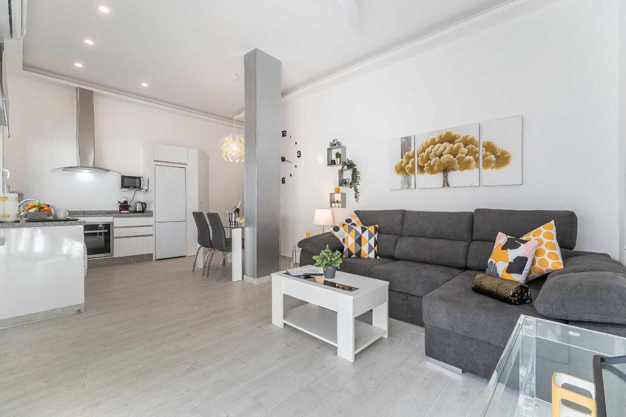 Pueblo Marinero Apt 1 * Benalmádena