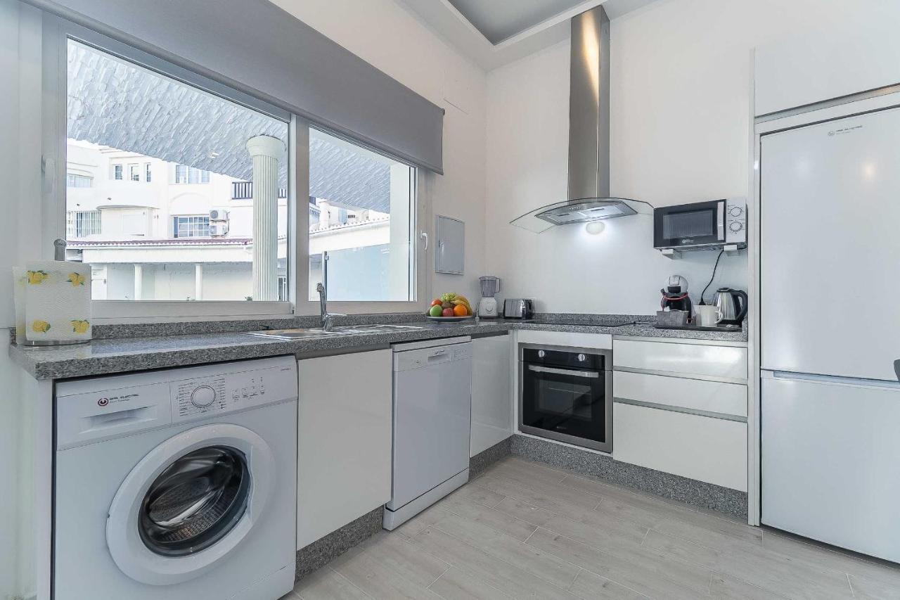 Pueblo Marinero Apt 1